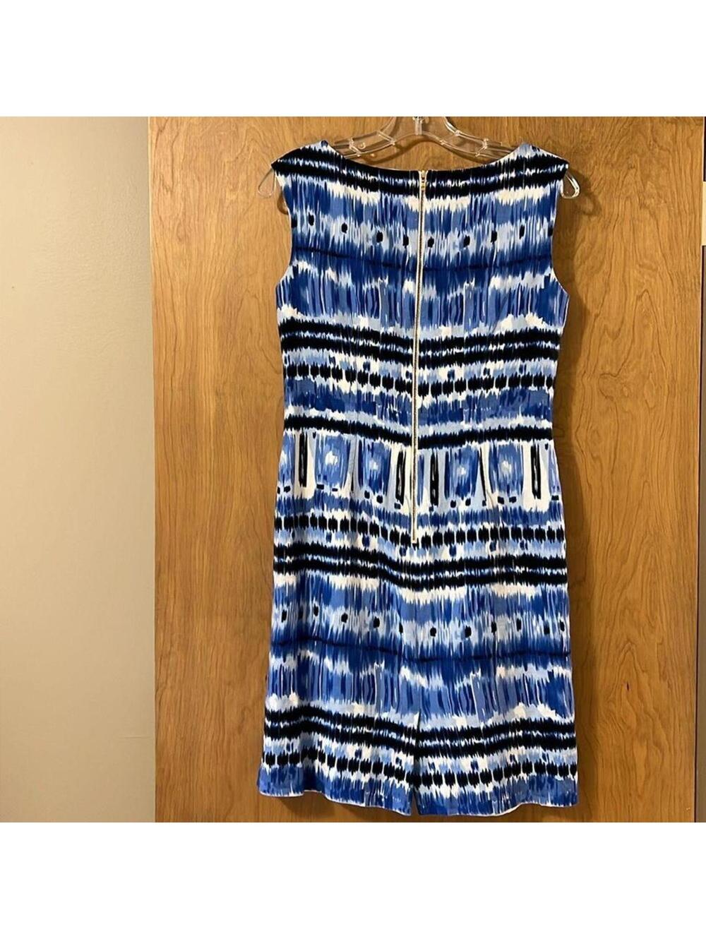 Tahari Arthur S. Levine Abstract Print Sleeveless Sheath Dress Size 4 - Picture 2 of 7